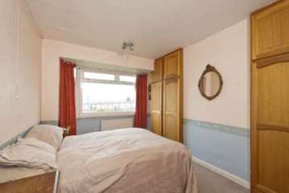 4&nbsp;Bedroom&nbsp;Semi-Detac...